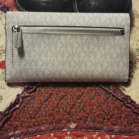 Micha - Picture 3 of 3